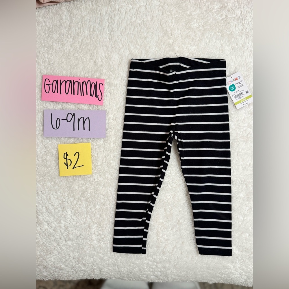 NWT Garanimals Infant Black & White Striped Leggings, 6-9 Months
